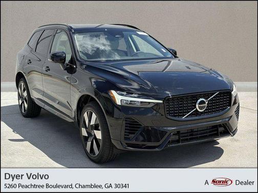 2025 Volvo XC60 Plug-In Hybrid T8 Plus