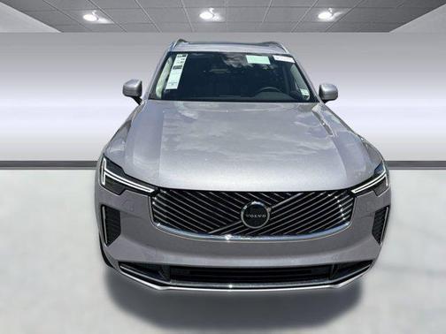 2026 Volvo XC90 B5 Plus 7-Seater