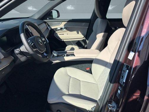 2026 Volvo XC90 B5 Core