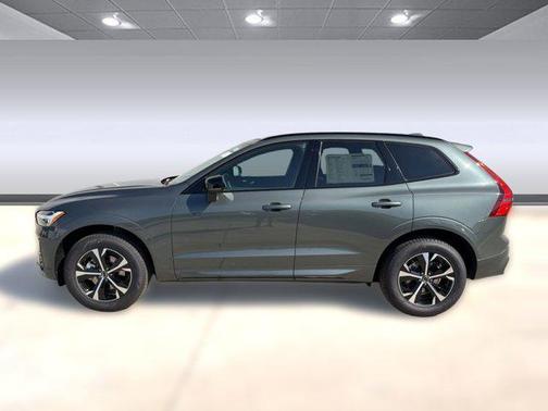 Forest Lake 2026 Volvo XC60 B5 Core