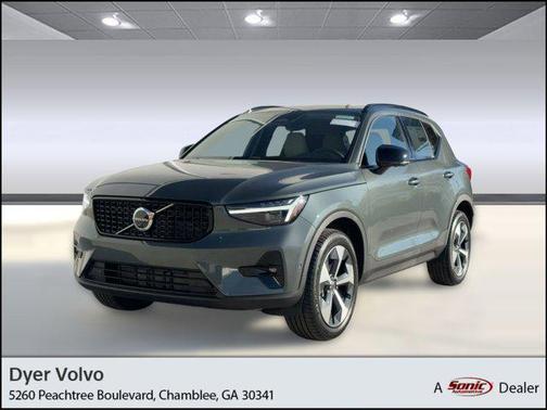 2026 Volvo XC40 Plus, B5 AWD Gas (mild hybrid), Dark
