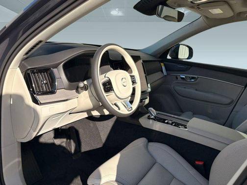 2026 Volvo XC90 B6 Ultra 7-Seater