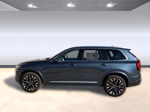 2026 Volvo XC90 B6 Ultra 7-Seater