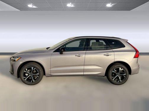 2026 Volvo XC60 B5 Core