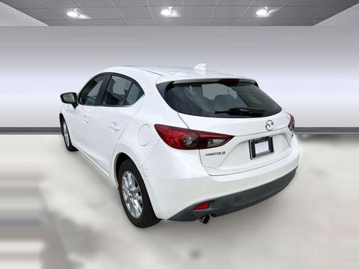 Snowflake White Pearl Mica 2016 Mazda Mazda3 i Touring