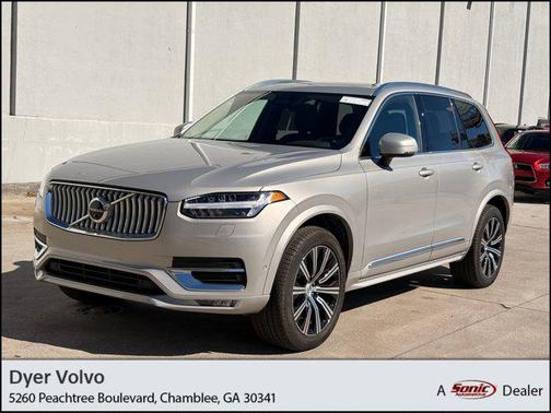 2025 Volvo XC90 B6 Plus 7-Seater