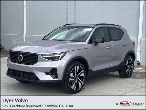 2026 Volvo XC40 B5 Ultra