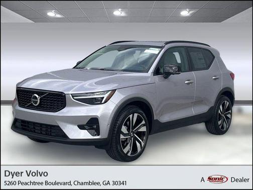 2026 Volvo XC40 B5 Ultra