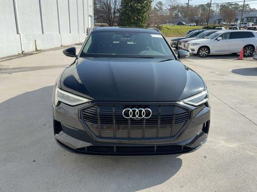 2023 Audi e-tron Premium Plus quattro