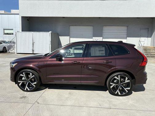 2026 Volvo XC60 Plug-In Hybrid T8 Ultra