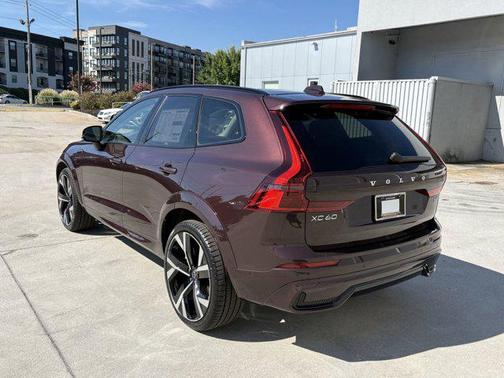 2026 Volvo XC60 Plug-In Hybrid T8 Ultra