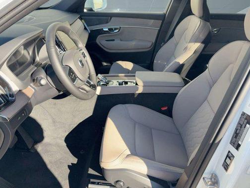 2026 Volvo XC90 Plug-In Hybrid Plus, T8 AWD, Electric/Gasoline, Bright, 6 Seats