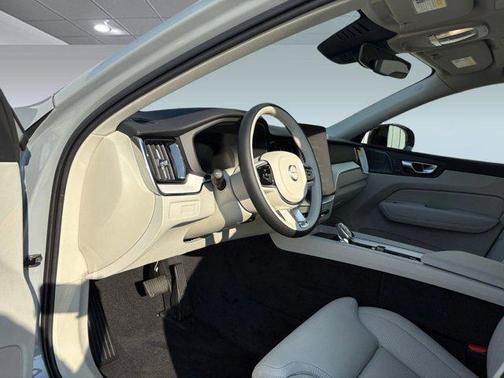 2026 Volvo XC60 Plug-In Hybrid T8 Ultra