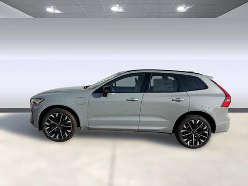 2026 Volvo XC60 Plug-In Hybrid T8 Ultra