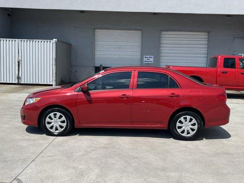 2010 Toyota Corolla LE