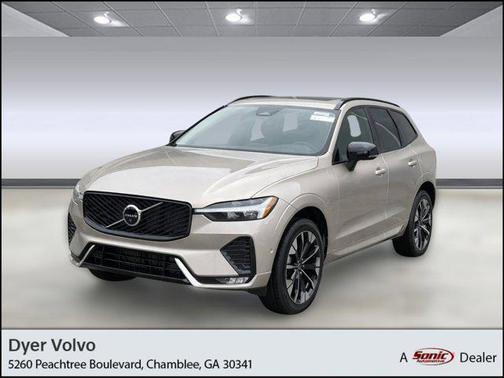 2026 Volvo XC60 B5 Plus
