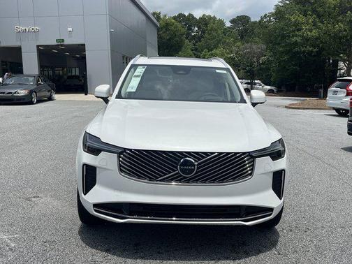 2025 Volvo XC90 B6 Ultra