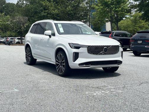 2025 Volvo XC90 B6 Ultra