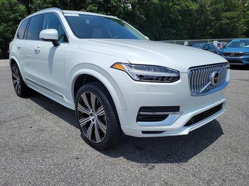 2024 Volvo XC90 Recharge Plug-In Hybrid T8 Ultimate 6-Seater