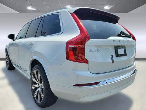 2024 Volvo XC90 Recharge Plug-In Hybrid T8 Ultimate 6-Seater