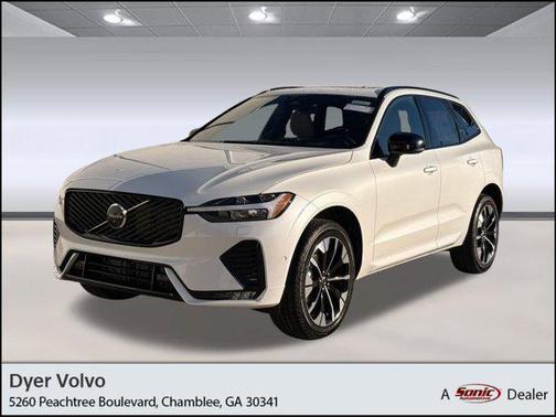 2026 Volvo XC60 B5 Plus