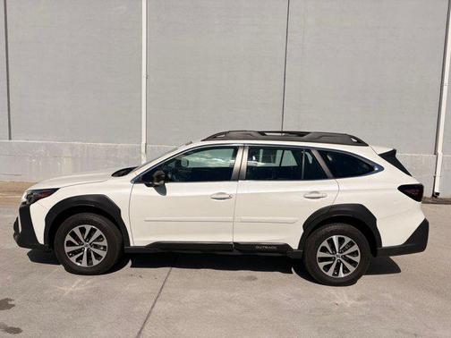 2024 Subaru Outback Base