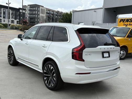 2026 Volvo XC90 Plug-In Hybrid T8 Ultra 7-Seater