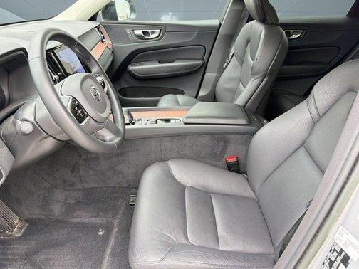 Silver Dawn Metallic 2023 Volvo XC60 B5 Plus Dark Theme