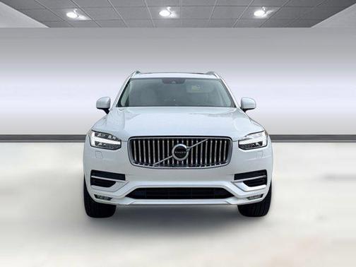 2021 Volvo XC90 T6 Inscription