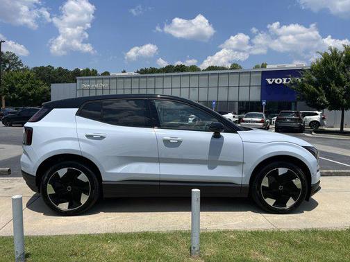 2025 Volvo EX30 Twin Motor Ultra