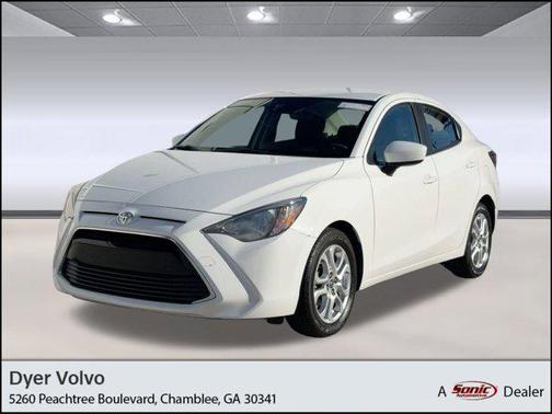 2017 Toyota Yaris iA Base