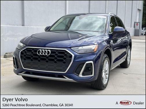 Navarra Blue Metallic 2023 Audi Q5 45 S line Premium