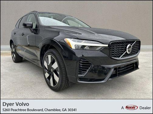 2025 Volvo XC60 Plug-In Hybrid Plus