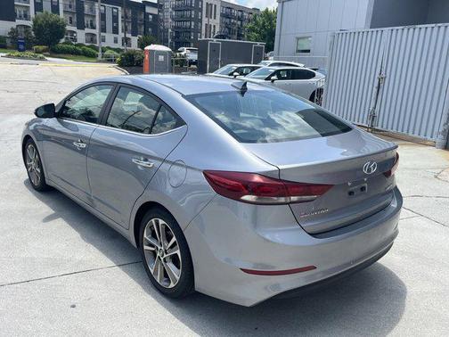 2017 Hyundai ELANTRA Limited