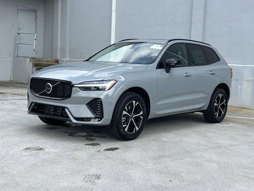 2026 Volvo XC60 B5 Core
