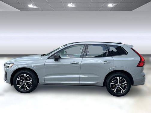 2026 Volvo XC60 B5 Core
