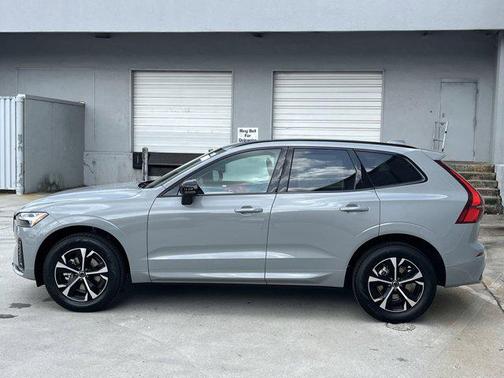 2026 Volvo XC60 B5 Core
