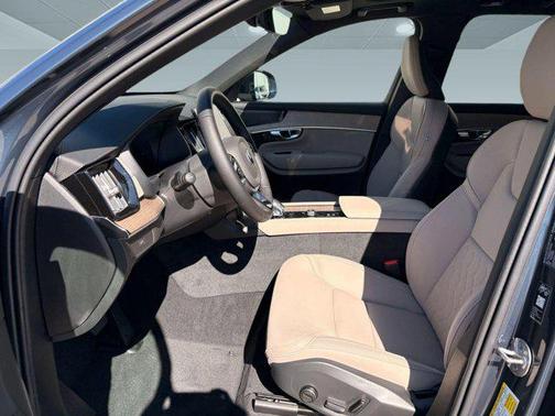 Denim Blue Metallic 2026 Volvo XC90 Plus, B6 AWD Gas (mild hybrid), Gasoline, Bright, 7 Seats
