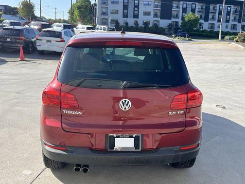 2014 Volkswagen Tiguan Auto SE