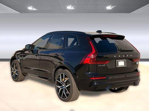 2026 Volvo XC60 Plug-In Hybrid T8 Polestar