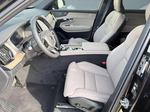 Onyx Black Metallic 2026 Volvo XC90 Plug-In Hybrid Ultra Dark Theme, T8 AWD, Electric/Gasoline, 7 Seats