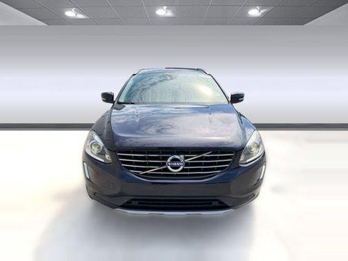 Blue 2017 Volvo XC60 T6 Inscription