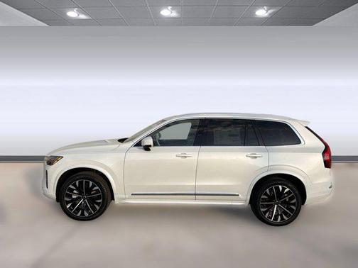 2026 Volvo XC90 B6 Ultra 6-Seater