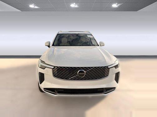 2026 Volvo XC90 B6 Ultra 6-Seater