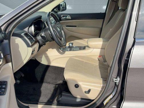 2015 Jeep Grand Cherokee Laredo