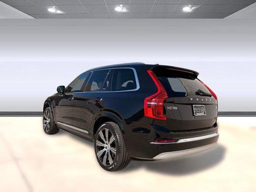 2022 Volvo XC90 Recharge Plug-In Hybrid T8 Inscription 6 Passenger