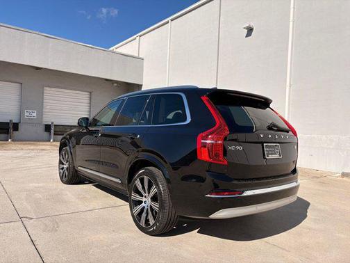 2022 Volvo XC90 Recharge Plug-In Hybrid T8 Inscription 6 Passenger