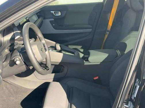 2023 Polestar 2 Long Range Dual Motor Performance