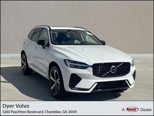 2025 Volvo XC60 B5 Ultra