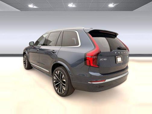 2026 Volvo XC90 B6 Ultra 7-Seater